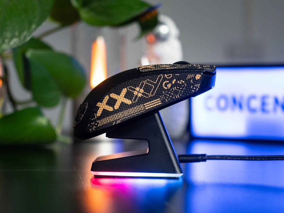 FURYCUBE G9 PRO Ultra Lightweight Wireless Gaming Mouse